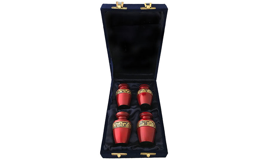 135-C-FS  4 Mini Red w/Gold Trim