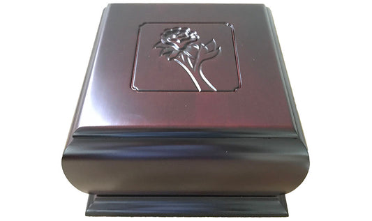 P11- Wood Urn